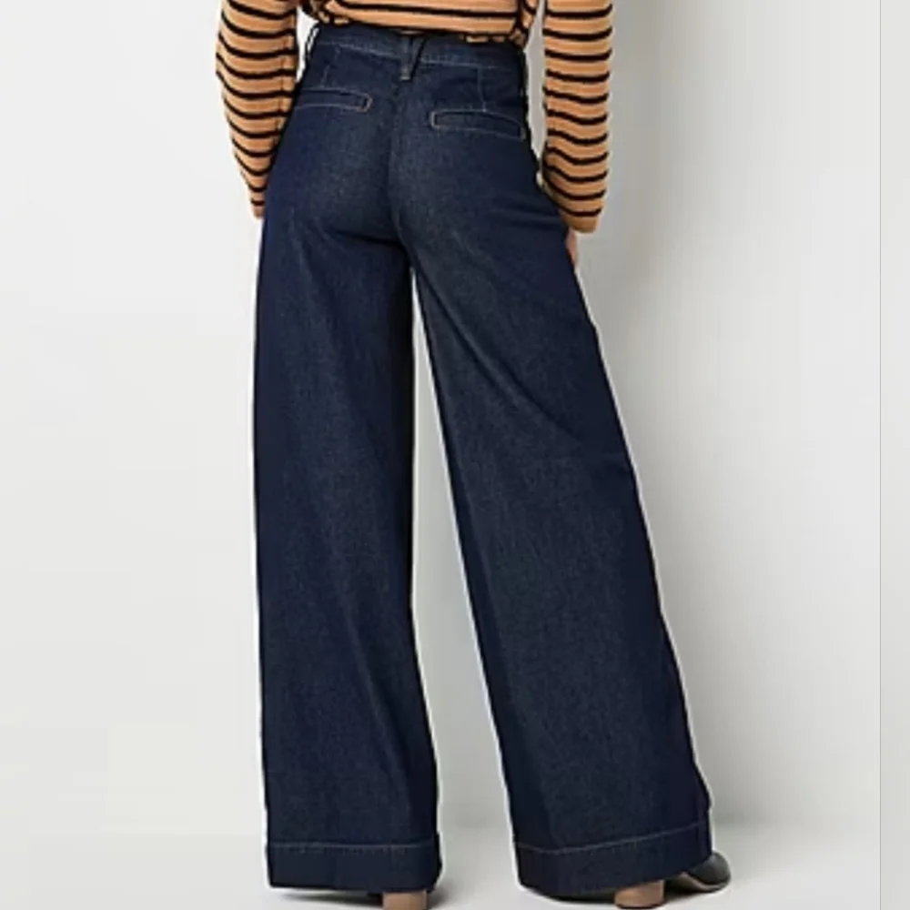 a.n.a Pleated Womens High Rise Relaxed Fit Wide Leg Jean, Size 12 - Picture 2 of 10